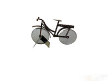 Bike Chain Pizza Cutter with Stand