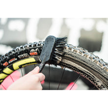 Muc-Off Tire and Cassette Brush